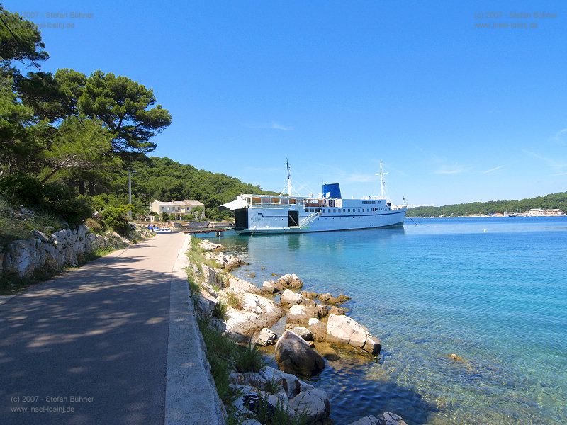 das Motorschiff Marina im Hafen von Mali Losinj