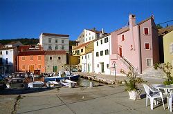 der Fischerhafen Rovenska bei Veli Losinj