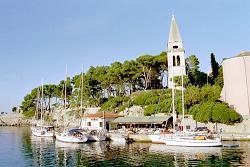 Segelboote im Hafen von Veli Losinj